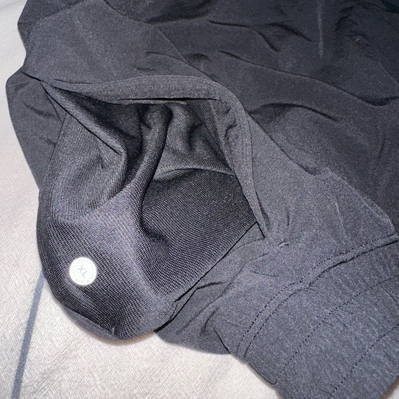 Lululemon Pace Breaker 7” Lined Short. Size XL - Picture 10 of 10